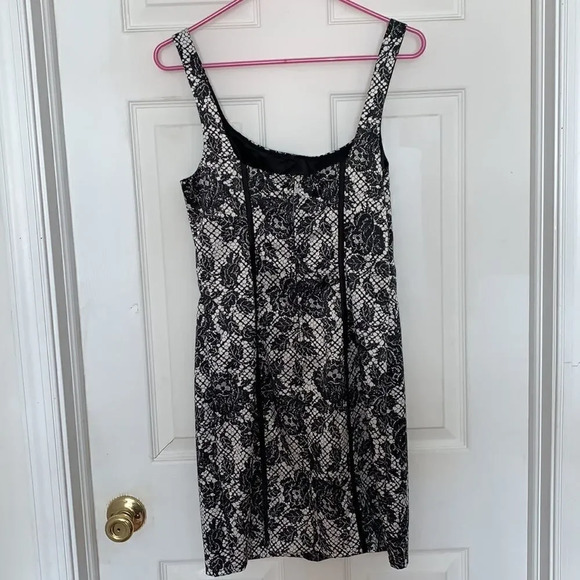 Guess corset dress  - Picture 2 of 3